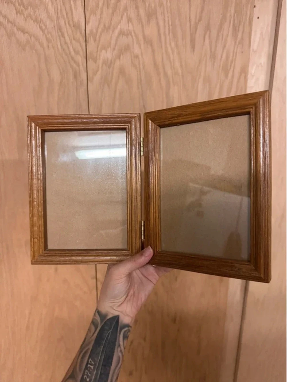 Folding oak picture frame